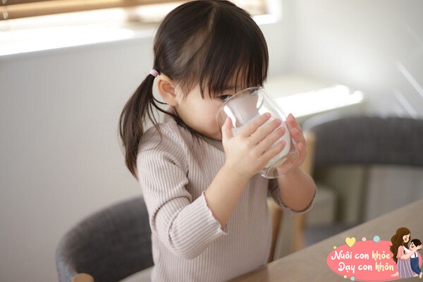 Đừng đợi con ốm mới tìm cách tăng đề kháng, những ly sữa mỗi ngày là đủ đề bắt đầu nâng cao hệ miễn dịch từ bên trong