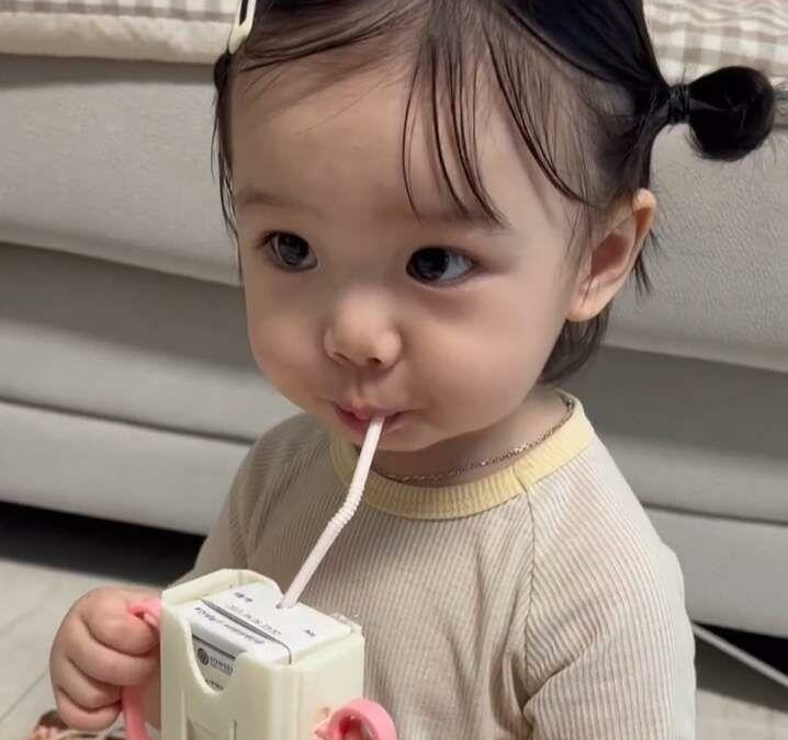 Không còn cảnh ‘ốm vặt quanh năm’ nhờ 3 bước mẹ điều chỉnh ăn uống cho con vào hè