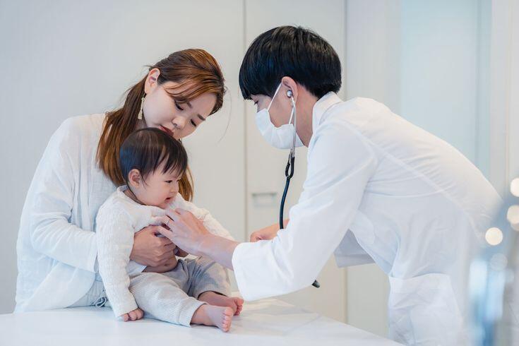 Trẻ ốm vặt – uống kháng sinh nhiều: Ảnh hưởng gì đến sự phát triển và hệ miễn dịch tự nhiên?