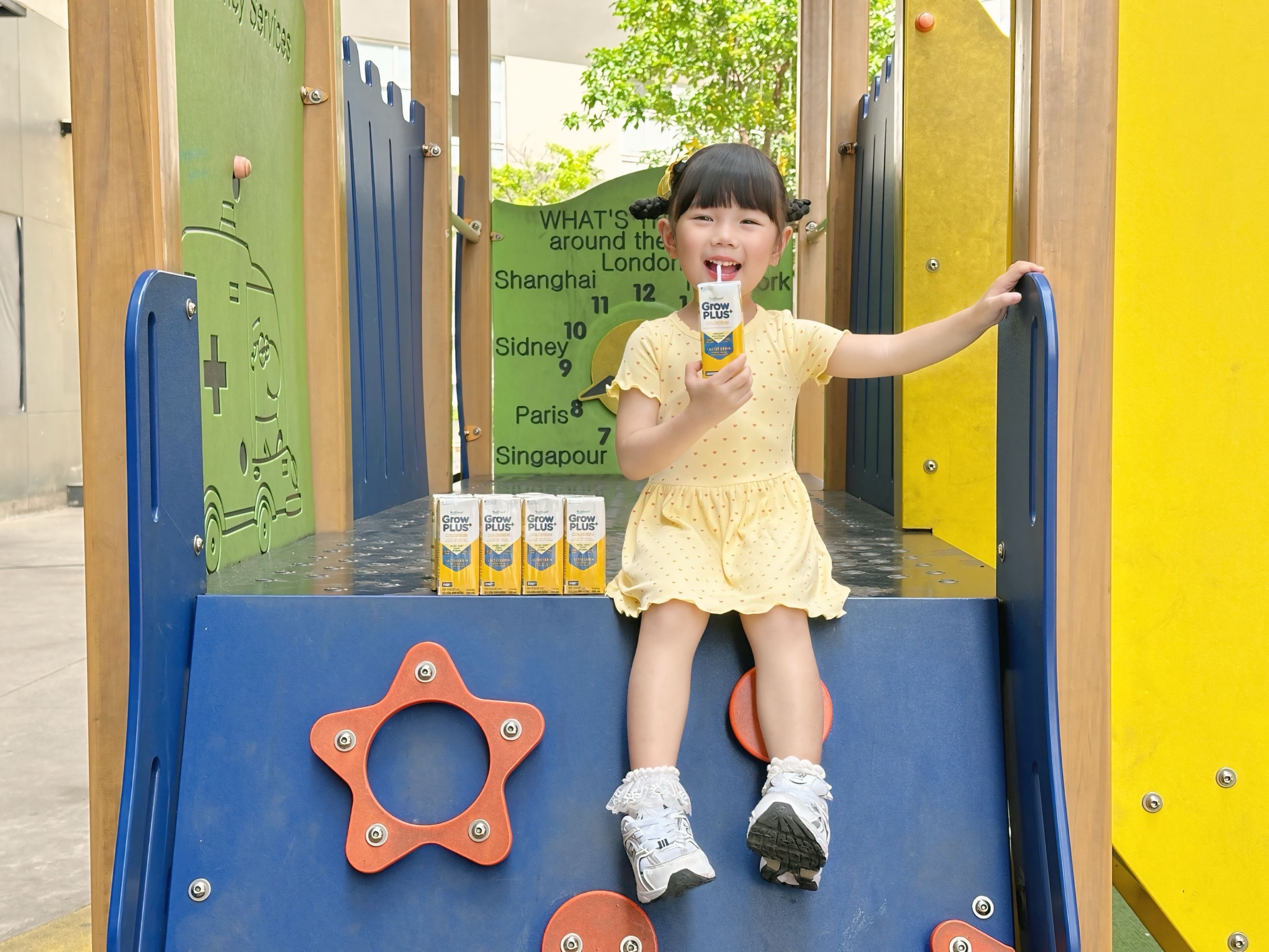 Bổ sung Nutifood GrowPLUS+ Colostrum Lactoferrin cho trẻ giúp hỗ trợ tăng đề kháng, hạn chế tối đa tình trạng ốm vặt.